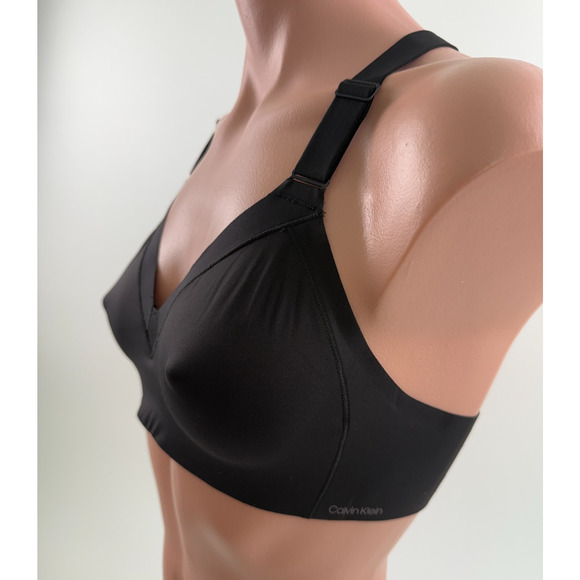Calvin Klein Natural Fit Wireless Unlined Triangle Black Bra  Size M - Picture 2 of 16